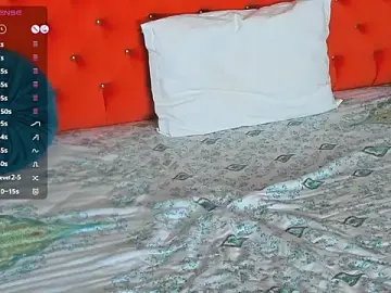 Stripchat Best live sex cam show of VallerieJones