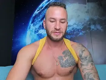 Stripchat Best Webcam of delessandro_world