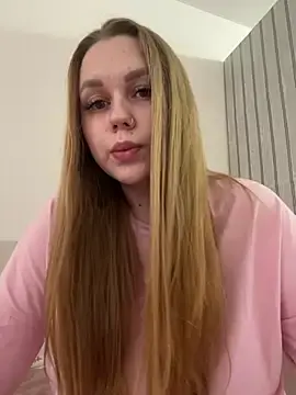 Stripchat Live Sex Cam of Marylallka5