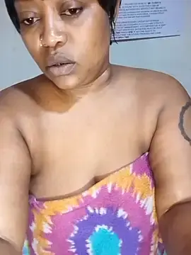 Stripchat Adult Webcam of OpulentVixen