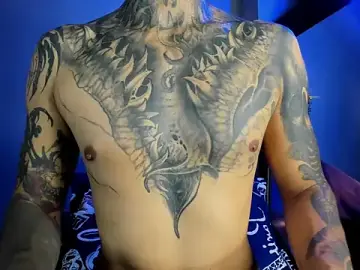 Stripchat Free Live Porn of Travisttanner28