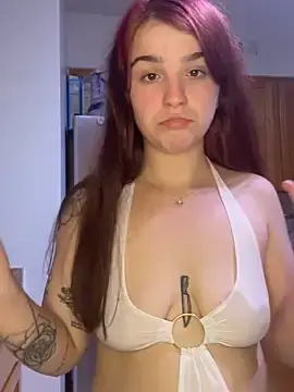 Stripchat Free Porn Cam of joeystaciee