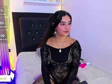 Stripchat Free Porn Cam of coraline_v