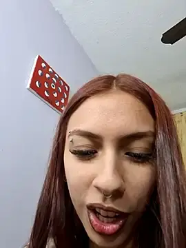 Stripchat Watch Live Sex Cams of Estrella-Jazmin