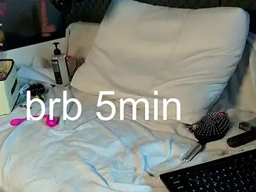 Stripchat Free Porn Cam of Fluffy_Cloude