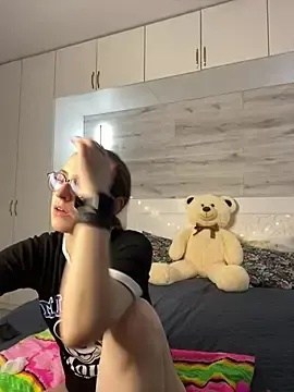 Stripchat Watch Live Sex Cams of MartiniiSelenna