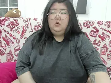 Stripchat Sex Cam of Nadine_asian