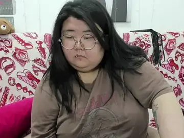 Stripchat Adult Video Chat of Nadine_asian