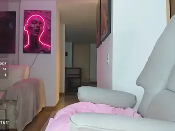 Stripchat Sex Cam of _veenus