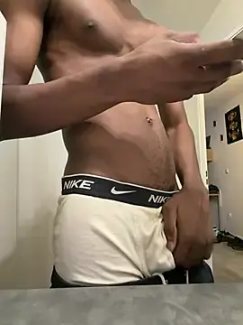 Stripchat Live Sex of Blackbbcc23