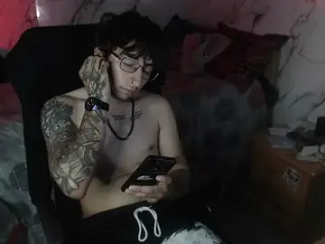 Stripchat Live Sex Cam of Dominus_Kane