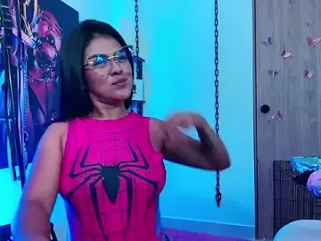 Stripchat Live Sex Cam of Andreas-grace