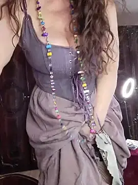 Stripchat Live Sex Cam of GypsyEsmeralda