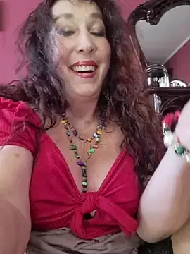 Stripchat Sex Chat of GypsyEsmeralda