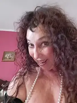 Stripchat Best Webcam of GypsyEsmeralda