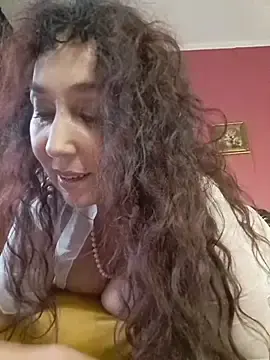 Stripchat Adult Video Chat of GypsyEsmeralda