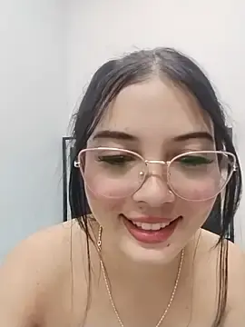 Stripchat Sex Cam of Valeria_allurin