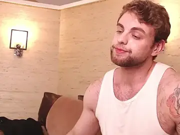 Stripchat Live Sex of WayneWilson