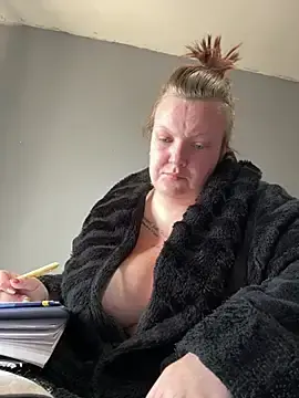 Stripchat Best live sex cam show of busty-bella1