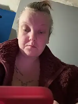 Stripchat Adult Webcam of busty-bella1