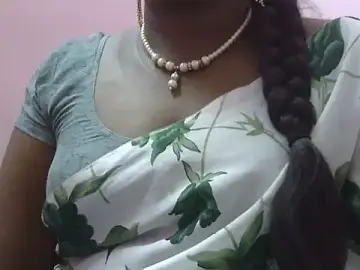 Stripchat Live Sex of tamil-priyaaa