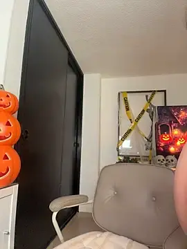 Stripchat Sex Cam of AmelieLaurent_