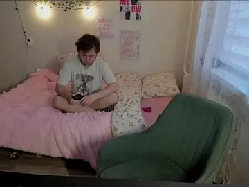 Stripchat Live Sex Cam of MashkaRay