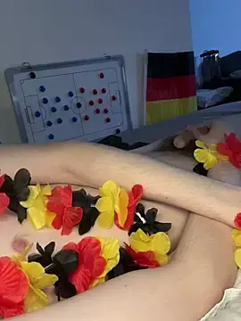 Stripchat Watch Live Sex Cams of secret_dream415