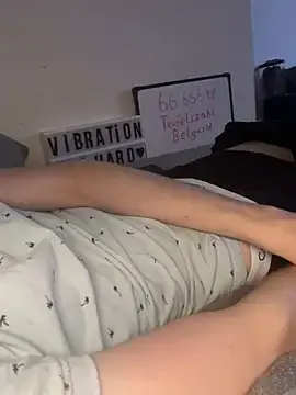Stripchat Live Sex of secret_dream415