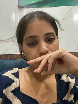 Stripchat Adult Webcam of Sy_Shrishti