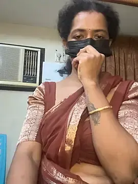 Stripchat Live Sex of TeddyLover5