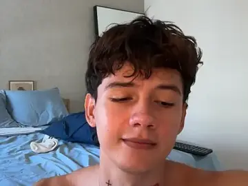 Stripchat Live Sex of badboy_one_