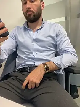 Stripchat Watch Live Sex Cams of speddy34