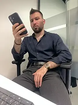 Stripchat Live Sex Cam of speddy34