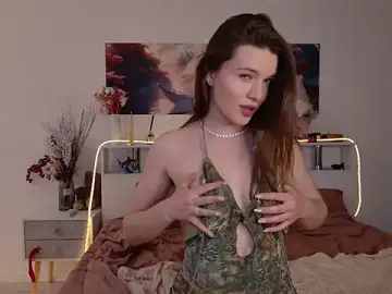 Stripchat Nude Webcam of Nellie_Medina