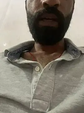 Stripchat Free Porn Cam of Yo_BlackBeard