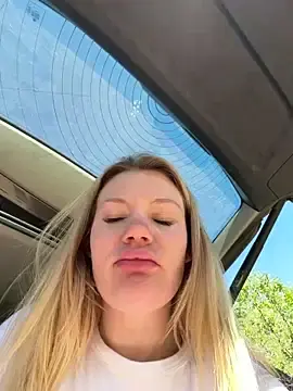 Stripchat Live Porn of justmilaa