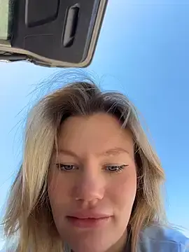 Stripchat Watch Live Sex Cams of justmilaa