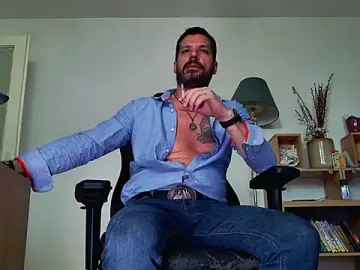 Stripchat Nude Webcam of ChrisKox
