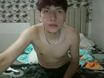 Stripchat Live Porn of Noah_arker
