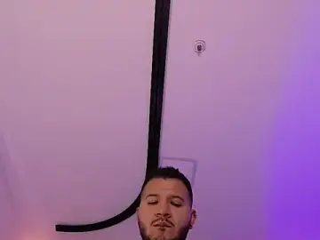 Stripchat Watch Live Sex Cams of mister_miike