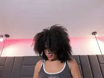 Stripchat Live Sex Cam of Eevee_Taylor