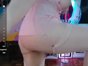 Stripchat Free Live Porn of Vixen_Lockheart