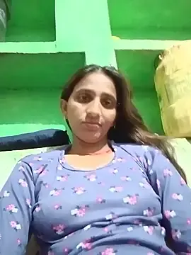 Stripchat Adult Webcams of Baby__Shreya