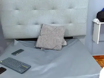Stripchat Live Porn of Jainer_Bronw_01