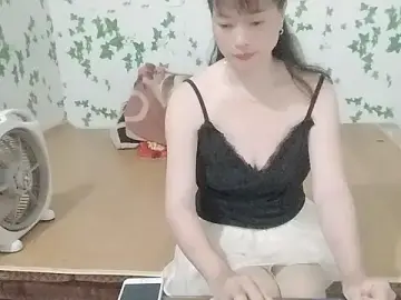 Stripchat Live Sex Cam of Sophie_sexy7