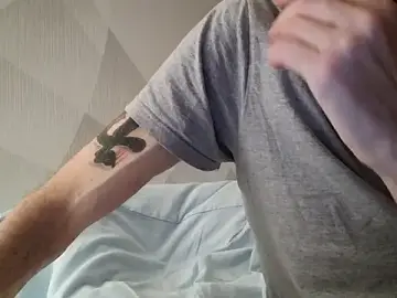 Stripchat Watch Live Sex Cams of Ragahotitalia