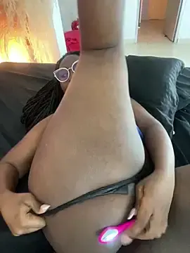 Stripchat Adult Webcam of ZahhyFrequency