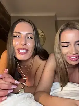 Stripchat Adult Webcams of _JessyRey_