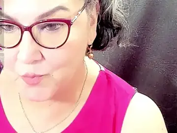 Stripchat Watch Live Sex Cams of cataleya_mom